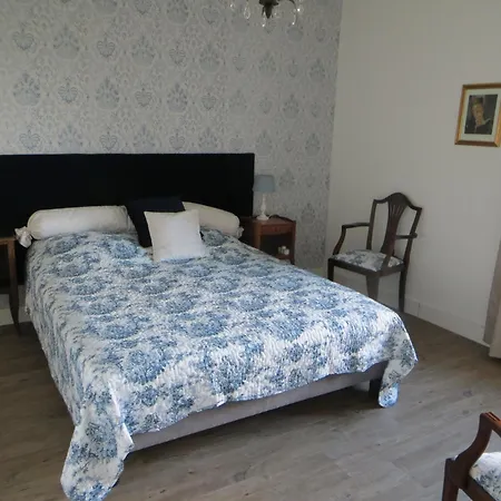 Les Meules فندق مبيت وإفطار