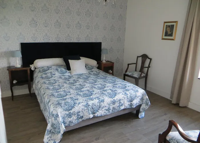 Les Meules فندق مبيت وإفطار